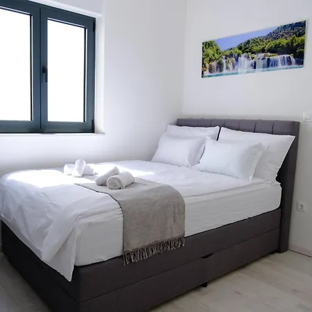 Hébergement de vacances Premium House Oaza With Pool Vodice