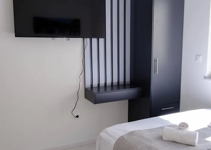 度假居 Premium House Oaza With Pool 沃迪切